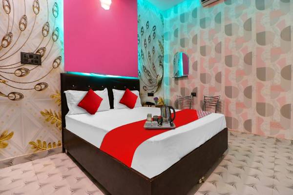 OYO 90382 Hotel S Chandra