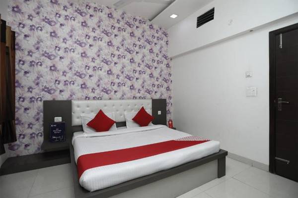 OYO Flagship 14584 Hotel Mangalam Inn