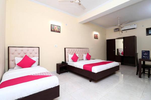 OYO 16109 Hotel Ayaan