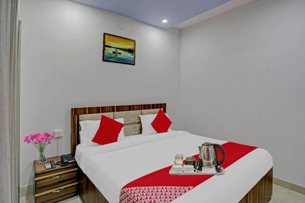 OYO 87501 Hotel Sudarshan