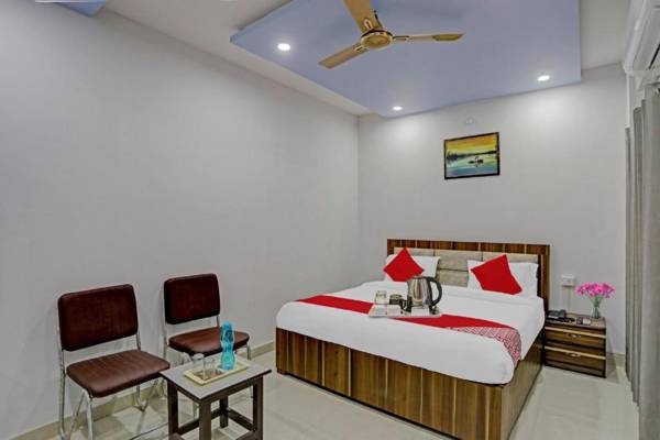 OYO 87501 Hotel Sudarshan