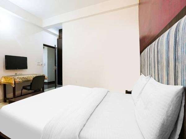 OYO 24054 Nihon Rooms