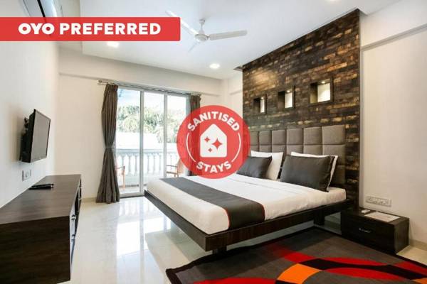 Collection O 76679 Blue Roof Sea Side