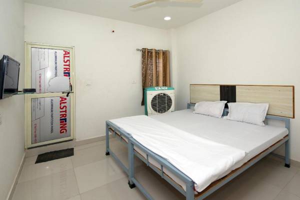 SPOT ON 41197 Gurukripa Guest House