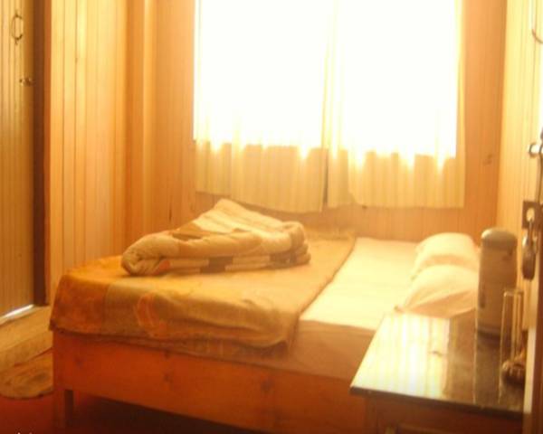 Golden Valley Lachung Residence