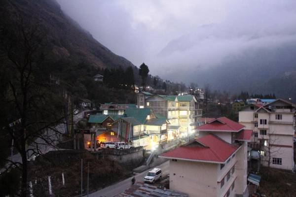 Le Coxy Resort Lachung