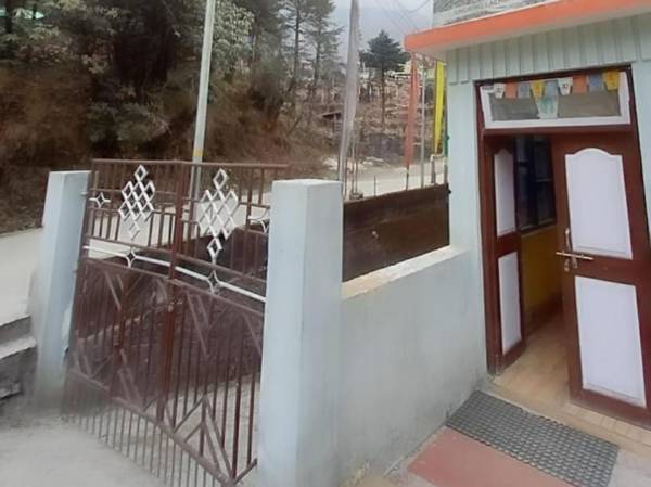 OYO HOME 88259 Potala Inn