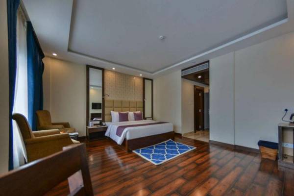 The Chinar Resort & Spa