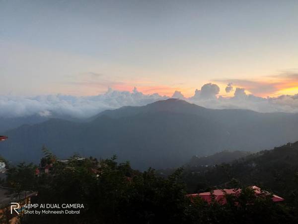 Hotel Sunrise Inn Restaurant