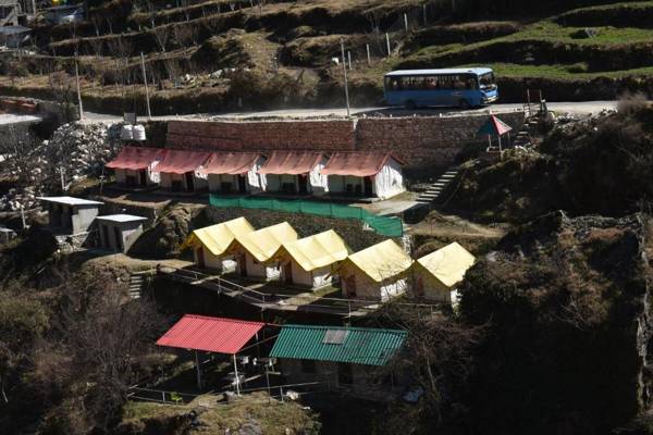 Tirthan Village Camps