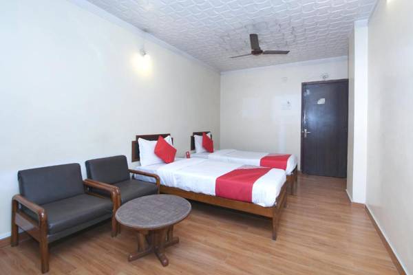 Capital O 27607 Hotel Kartik