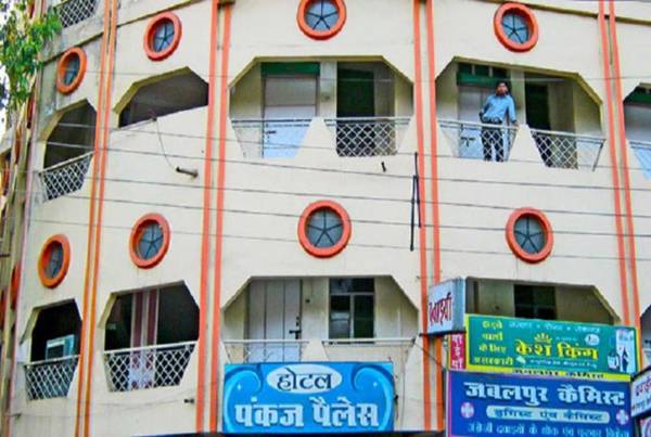 Goroomgo Pankaj Palace Jabalpur