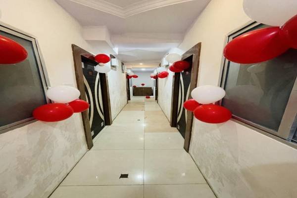 OYO 86726 The 3 Star Hotel