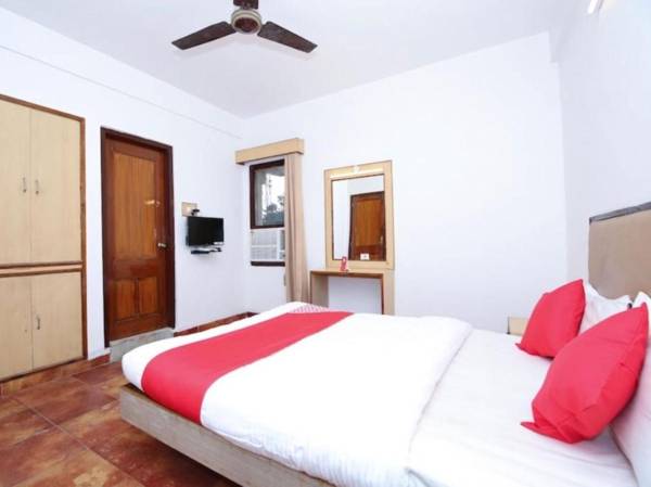 Collection O 92565 Hotel Shriradha Nxt