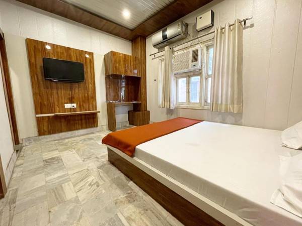 OYO 90063 Bishnoi Hotel