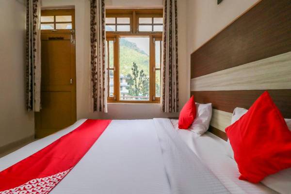 OYO 64248 Hotel Green View