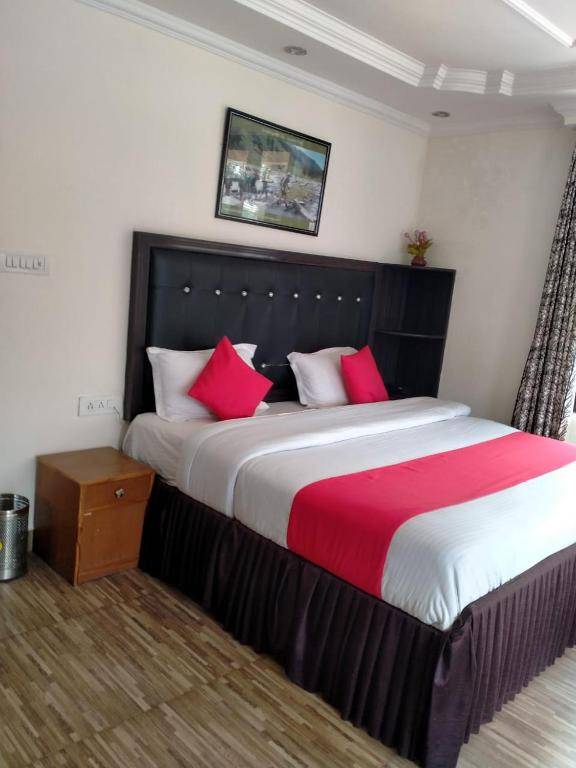 Karma group's of hotel ravine