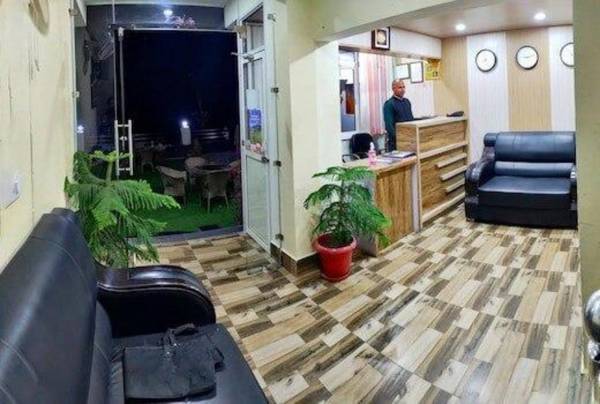 Hotel Satovari Pride