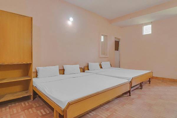 OYO Flagship 82906 Hotel Marvel And Restaurant