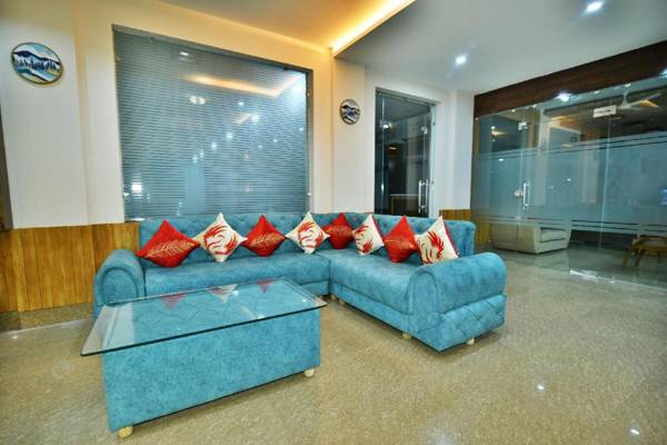 Dhauladhar Hills Resort