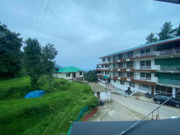 Anupam Resort By DLS Hotels