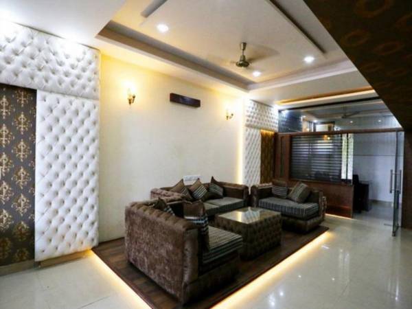 hotel maharani regency