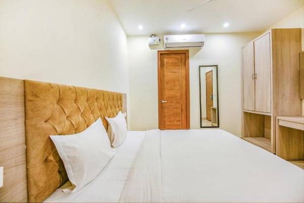 FabHotel Melano