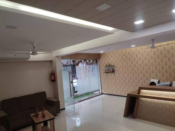HOTEL ROYAL STAY