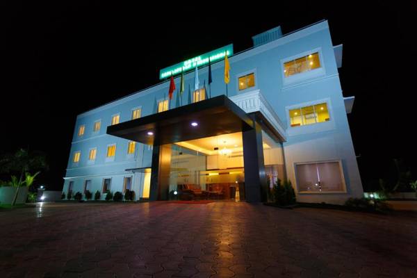 Hotel Gopalapuram International