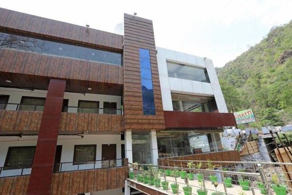 Hotel Neer Ambience by APz