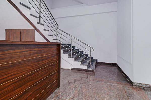 OYO 85463 Vr Residency