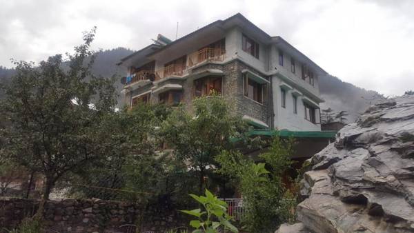 Hotel Devlok International Kasol