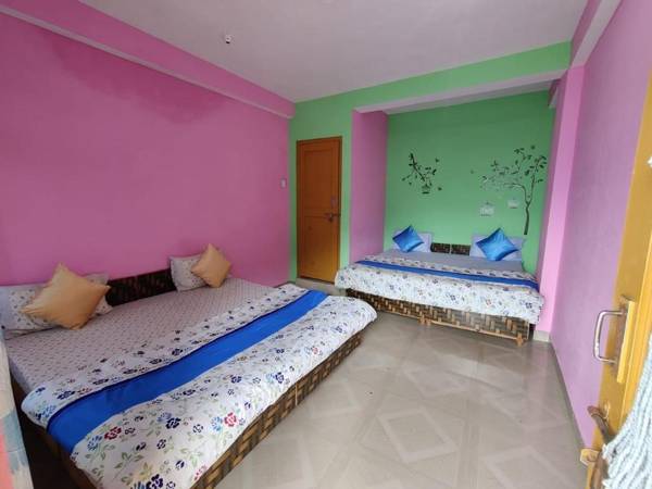 Mountain View Guest House and Cafe
