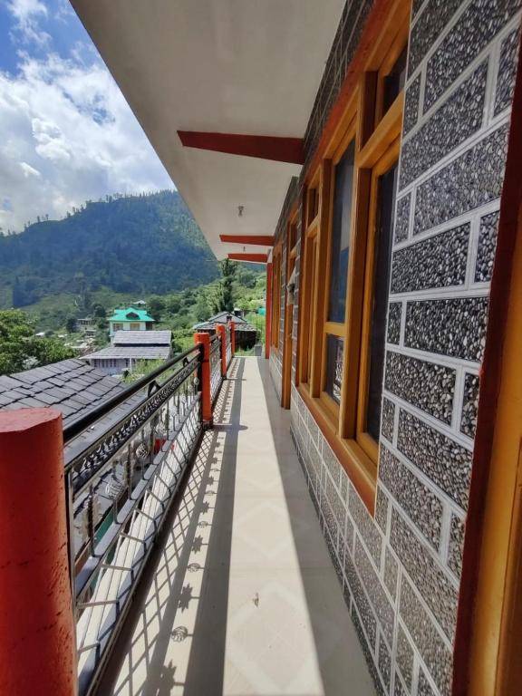 Mountain View Guest House and Cafe