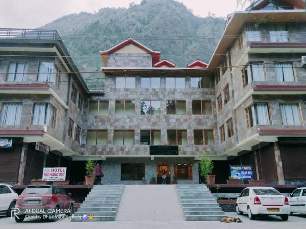 THE HANGOUT BY HOTEL MALABAR Kasol