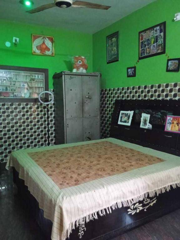 POP HOME 92724 Shakti Homestay