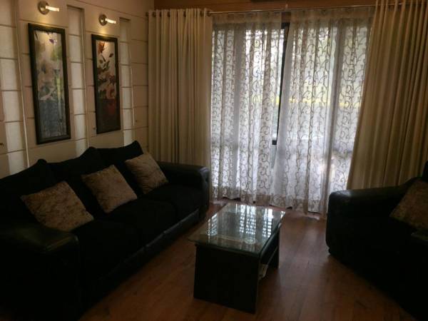 Beautiful Apartments at Tarudhan Valley Golf Resort Manesar