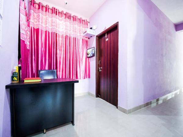 SPOT ON 77683 The Royal Town