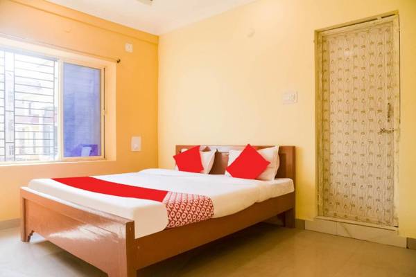 OYO Flagship 71974 Raj Premium