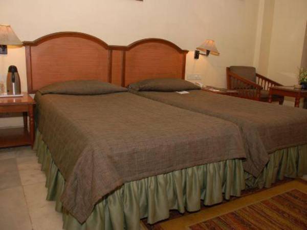 Hotel Royale Midtown