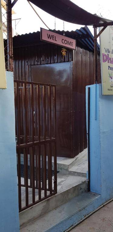 Ecofriendly group stay near Sunset Point