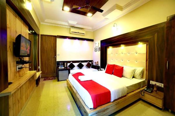 EMINENCE - PALM RESIDENCY - Mount Abu - 1 KM FROM NAKKI LAKE