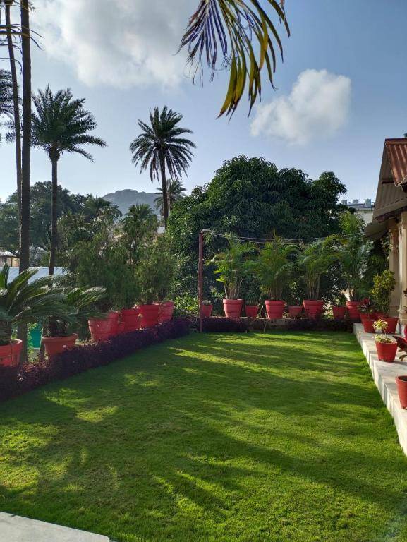 Rose Cottage - A Heritage Retreat