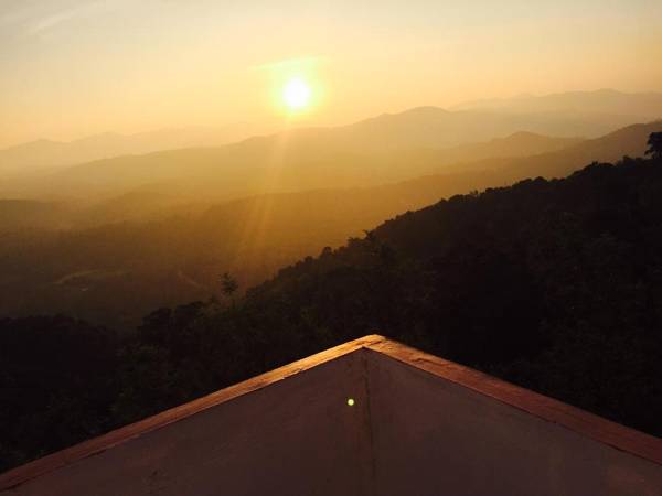 kollanoor guest house