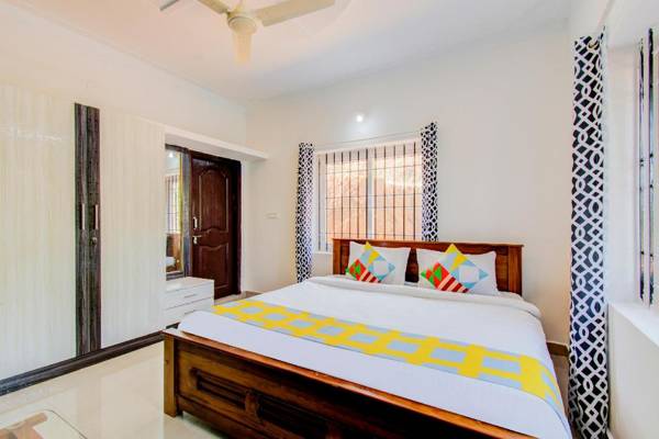 OYO 79895 MOUNTAIN mist