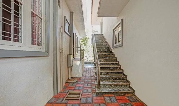 Treebo Trend Yajna Comforts