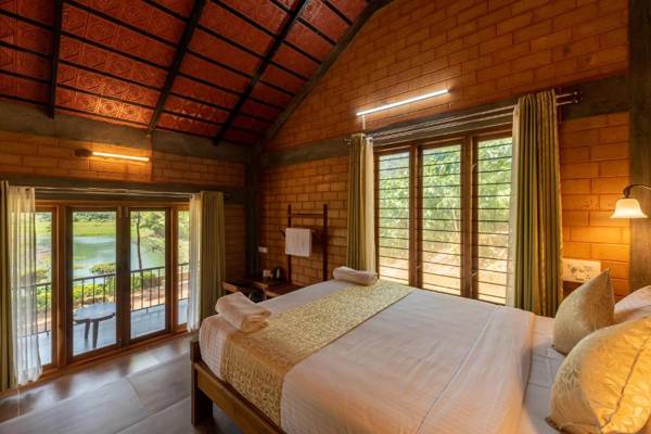 Gowri l Scenic 1 BR Cottage with Pool by Roamhome