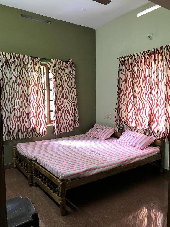 Devanjana Inn Guruvayoor