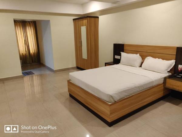 Hotel Sree Gokulam Apartments