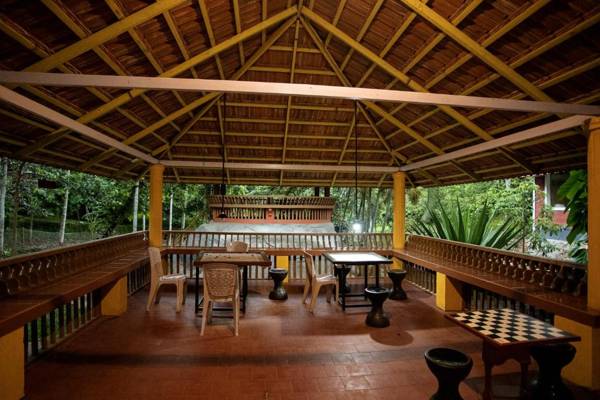 Crescent Family Resort